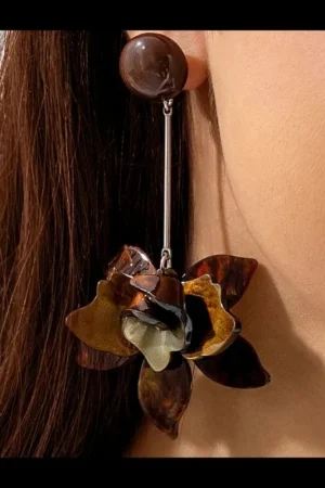 Accessories, Retro Maillard Coffee Flower Earrings, Autumn and Winter Fashion Versatile Niche Hong Kong Style Stud Earrings